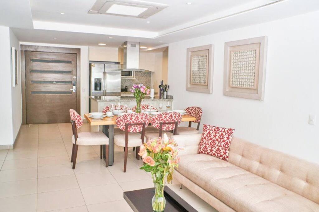 P11 Poseidon 5 Stars Elite Ocean View Piscina Apartamento 2 Dormitorios Manta Exterior photo